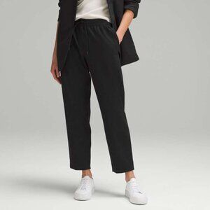 Lululemon Women's Tapered-Leg Mid-Rise Pant 7/8 Length - Black